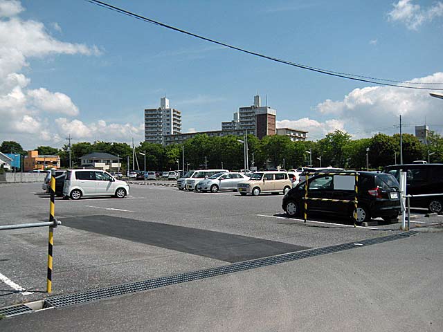 タカタ駐車場
